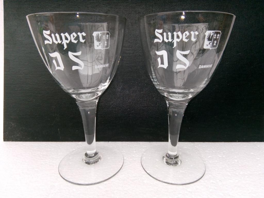 Deux anciens verres sur pied SUPER D S DANHAIVE, Enlèvement ou Envoi, Comme neuf, Verre ou Verres, Autres marques