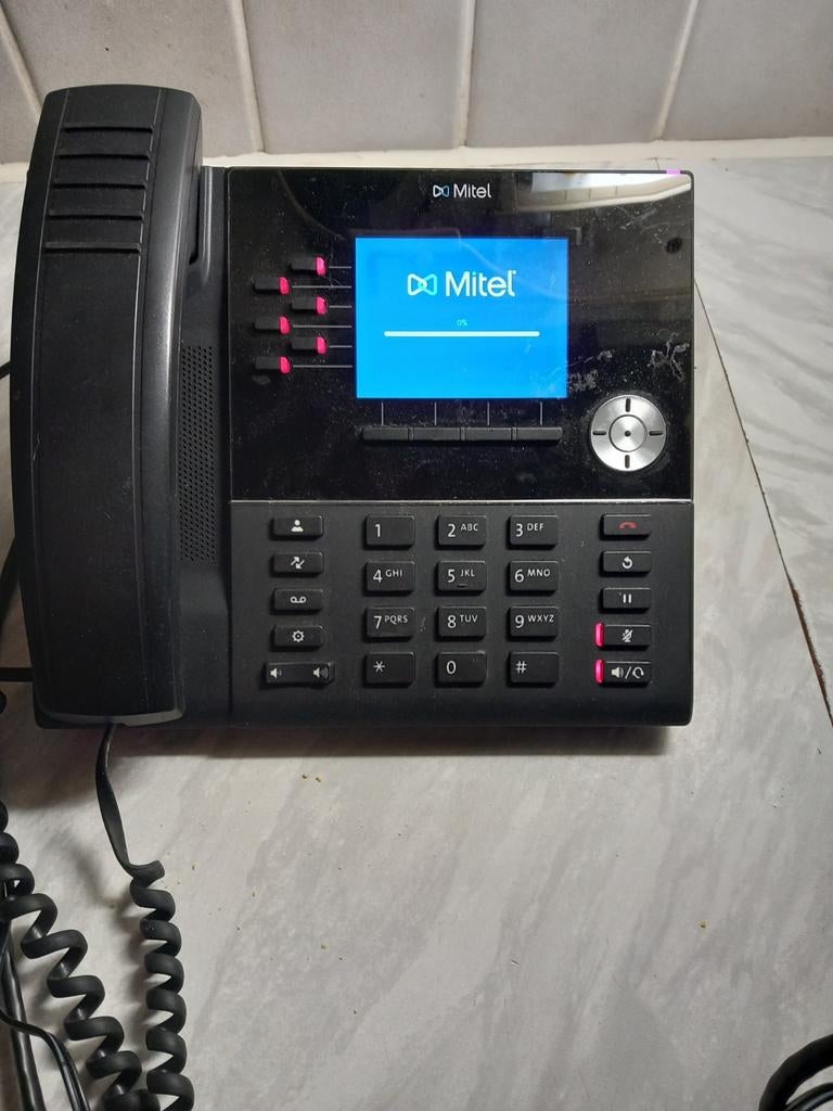 Mitel MiVoice 6920 IP Phone, USB, Network (RJ-45),, Enlèvement ou Envoi, Comme neuf