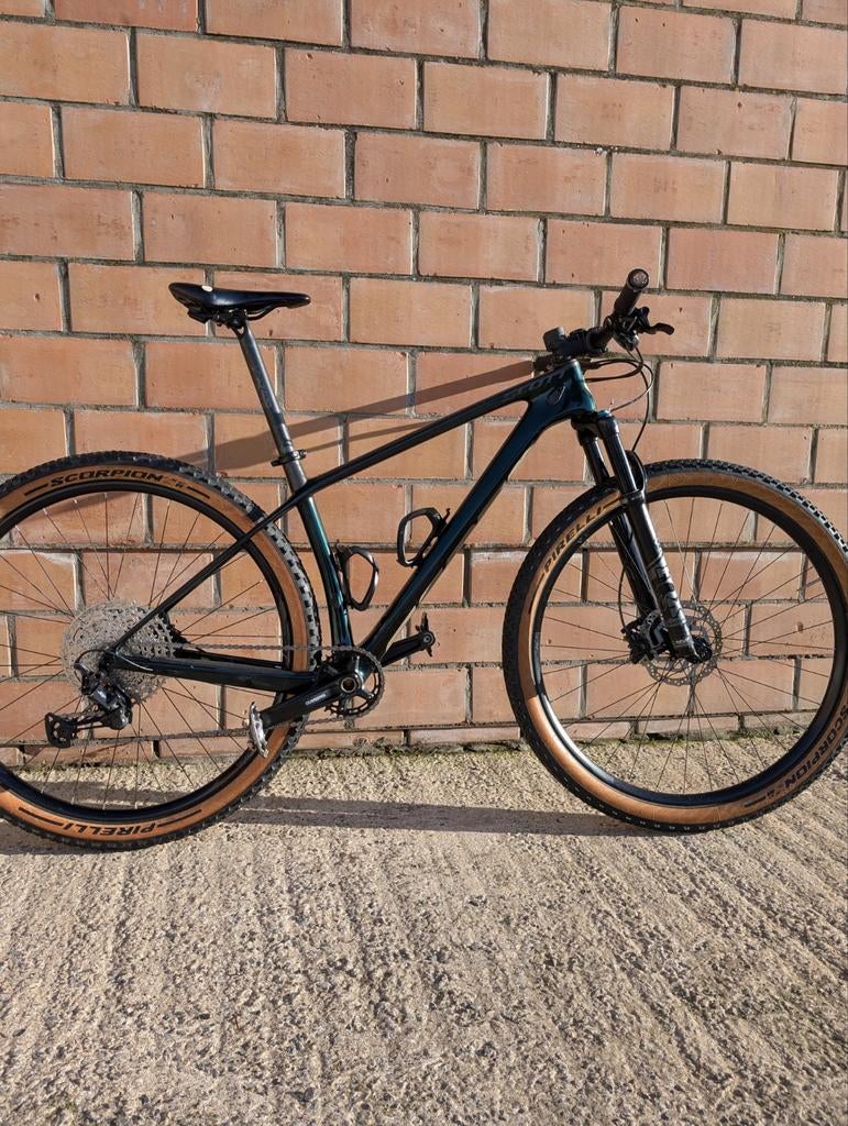 Scott 930 medium 2022 carbon, Fietsen en Brommers, Hardtail, Ophalen, Nieuw, Heren