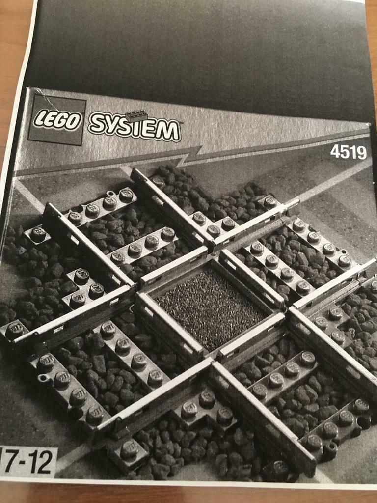 Lego trein spoor kruis. Oud system 9 volt. Nr 4519, Ophalen, Gebruikt, Lego