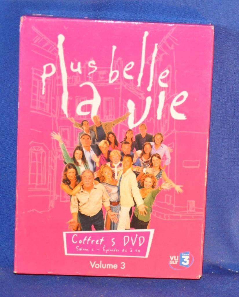 coffret 5 dvd plus belle la vie volume 3 (x20151), CD & DVD, Enlèvement ou Envoi, Coffret, Utilisé, Comédie