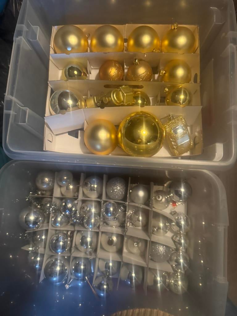 Kerstversiering zilver en goud., Diversen, Kerst, Ophalen, Gebruikt