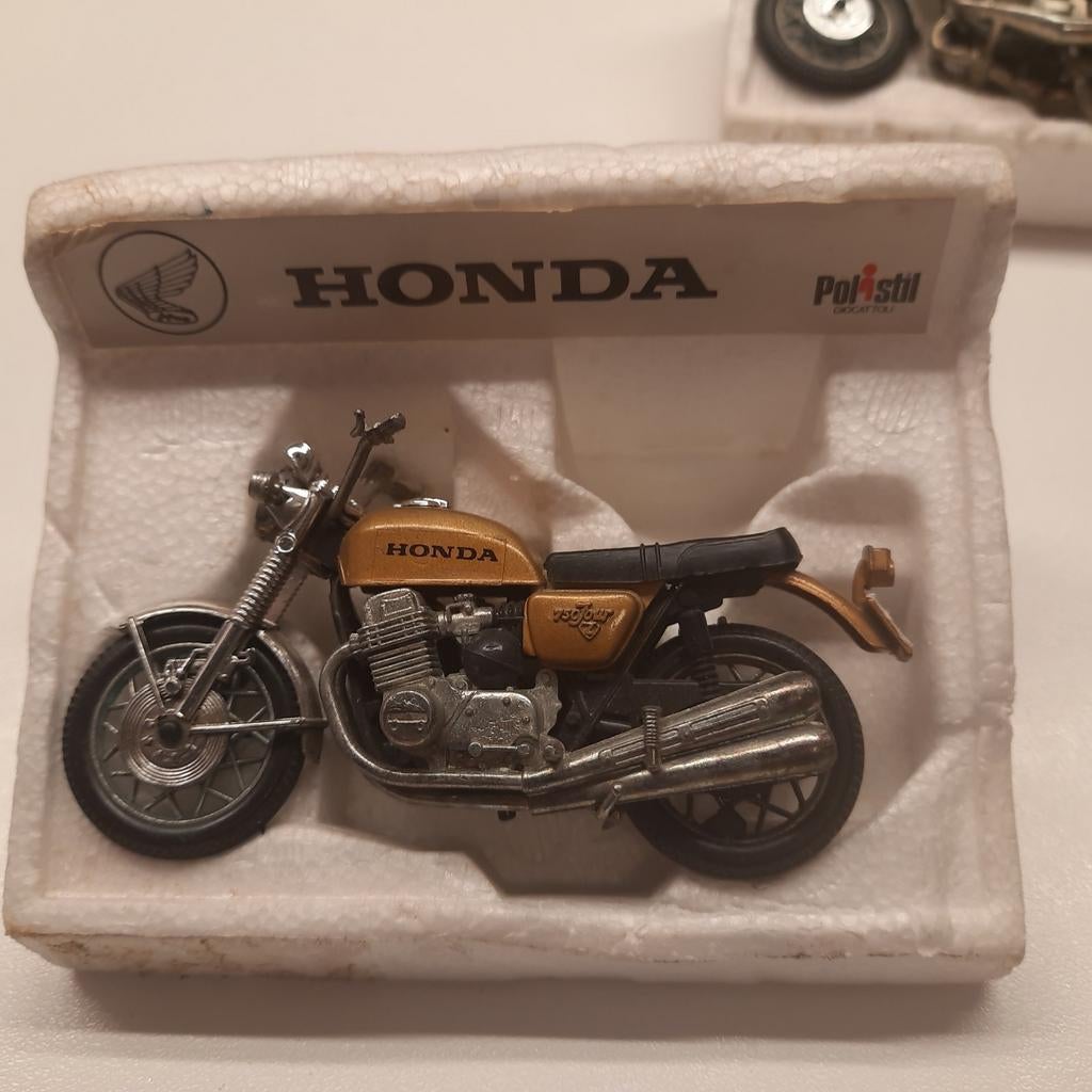 POLISTIL HONDA 750 FOUR 1/24 *EN PARFAIT ÉTAT*VINTAGE*, Enlèvement, Neuf, Motos