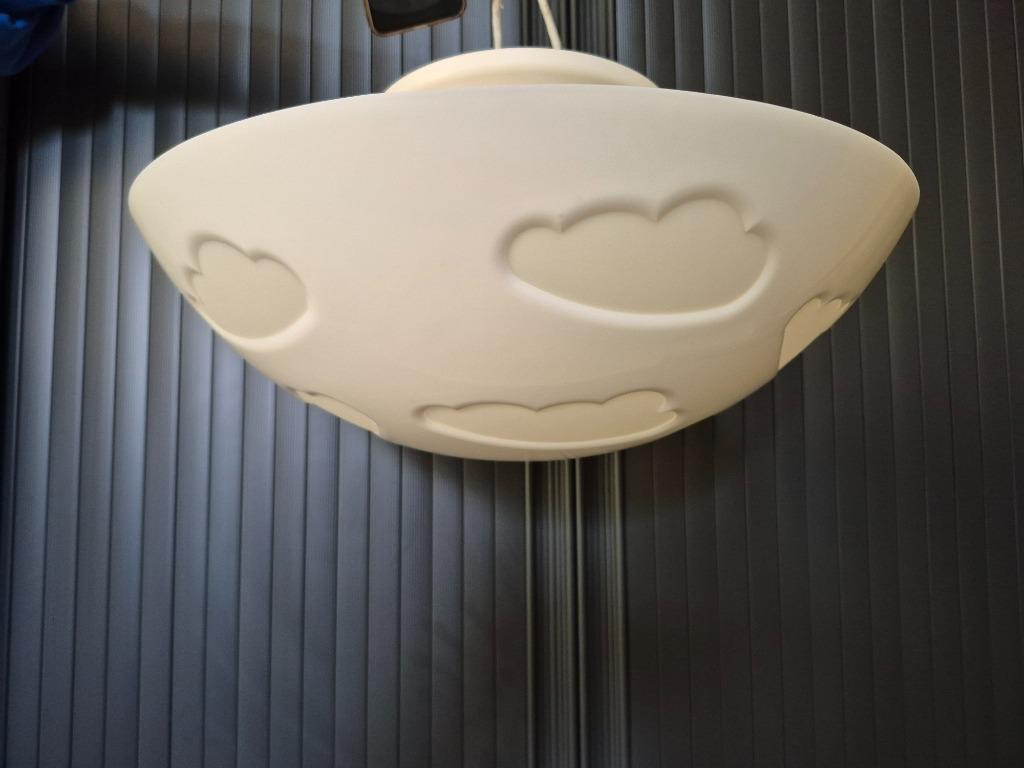 Ikea Skojig plafondlamp wolkjes diameter 45 cm, Huis en Inrichting, Ophalen of Verzenden, Zo goed als nieuw, Kunststof, Kinderkamer