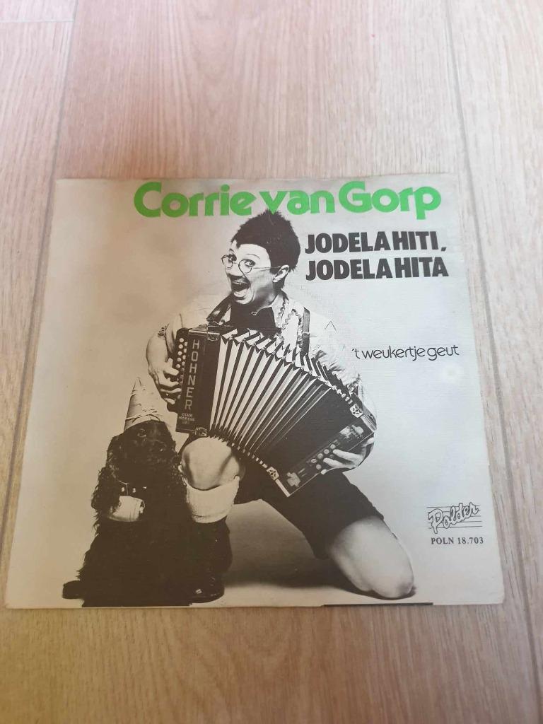 Singel Corrie Van Gorp, Enlèvement ou Envoi