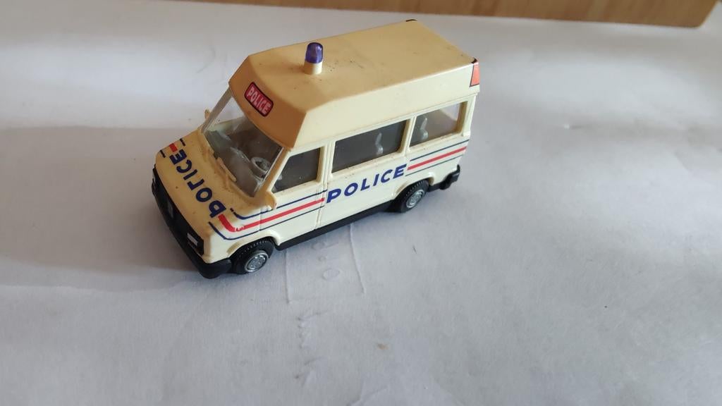 Peugeot j5 miniatuur, Enlèvement ou Envoi