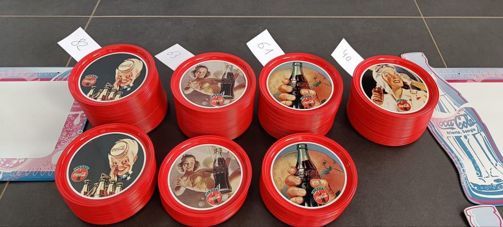 Assiettes et sous-verres en étain Coca - Cola, Collections, Enlèvement ou Envoi, Comme neuf, Ustensile