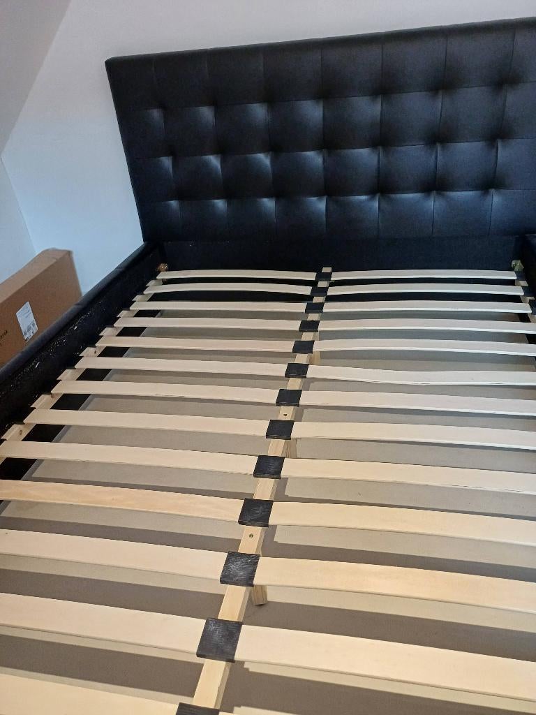 Tweepersoonsbed, Ophalen, Overige materialen, Gebruikt, Zwart