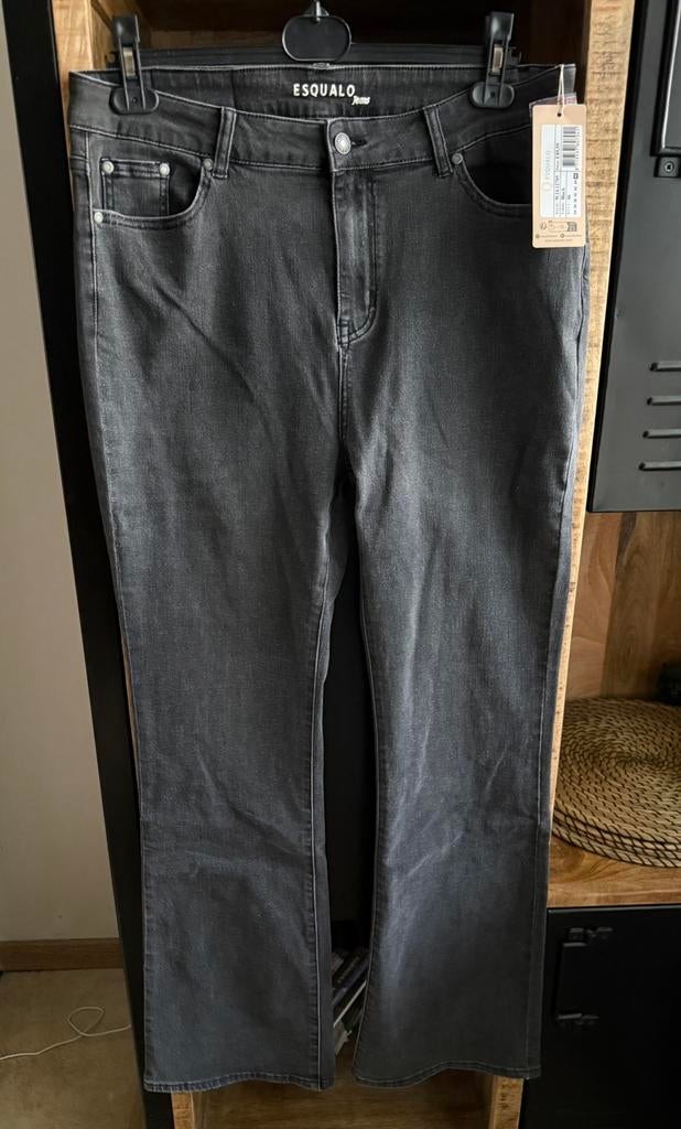 Nieuwe jeans van Esqualo maat 46, Zwart, Overige jeansmaten, Ophalen of Verzenden, Nieuw