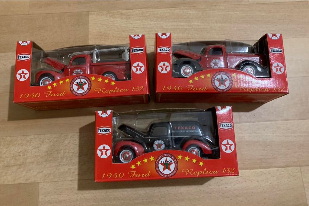 Ford 1940 Texaco replica 1:32 - nieuwstaat, Hobby & Loisirs créatifs, Enlèvement ou Envoi, Neuf, Voiture