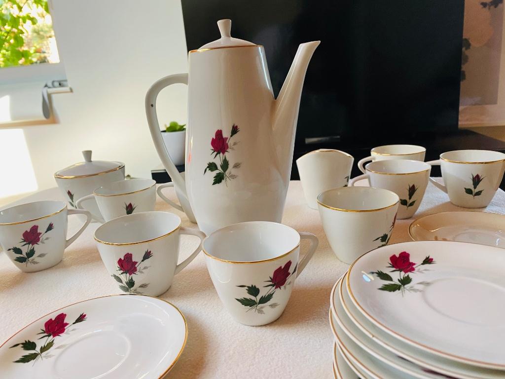 Service à café en porcelaine de baudour, Enlèvement