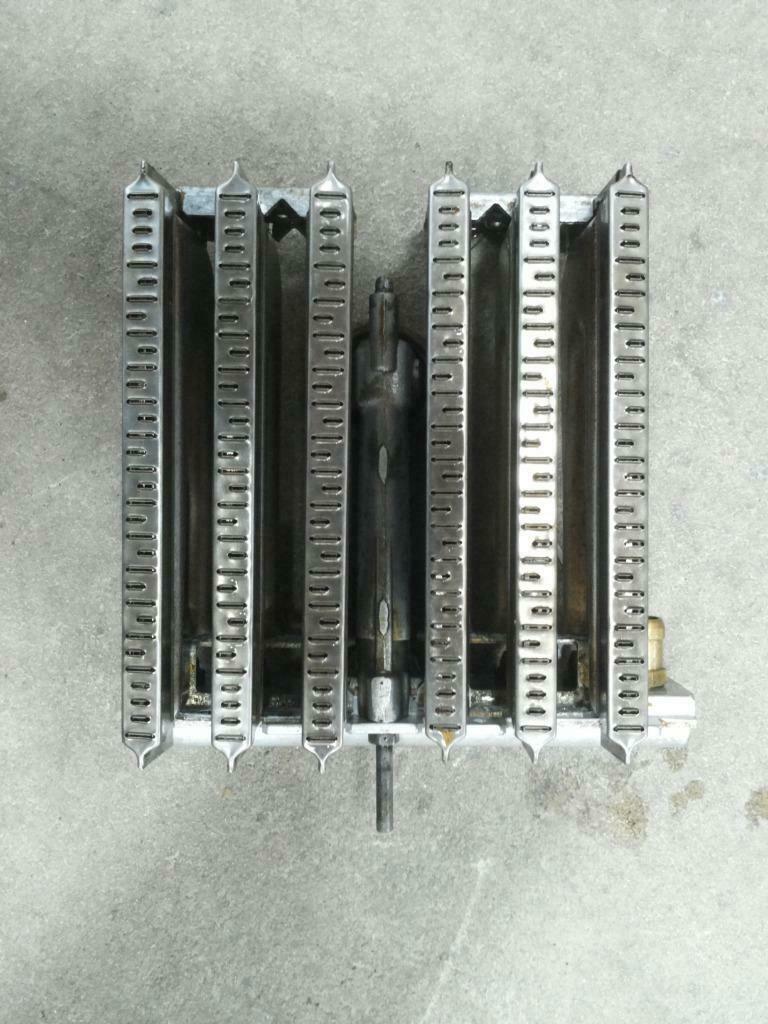 Pièces de geyser Fasto et Vaillant, Bricolage & Construction, Chauffe-eau & Boilers, Enlèvement ou Envoi, Comme neuf, Gaz naturel