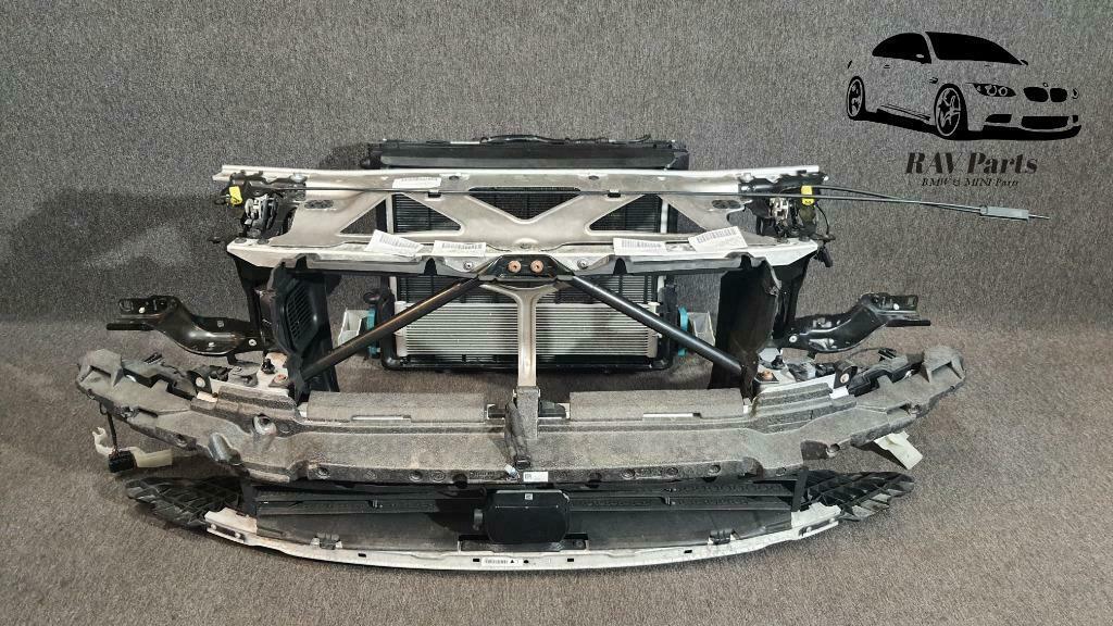 Voorbouw BMW 6 Serie G32 GT Met ACC Sensor, Ophalen of Verzenden, Gebruikt, Voor, BMW