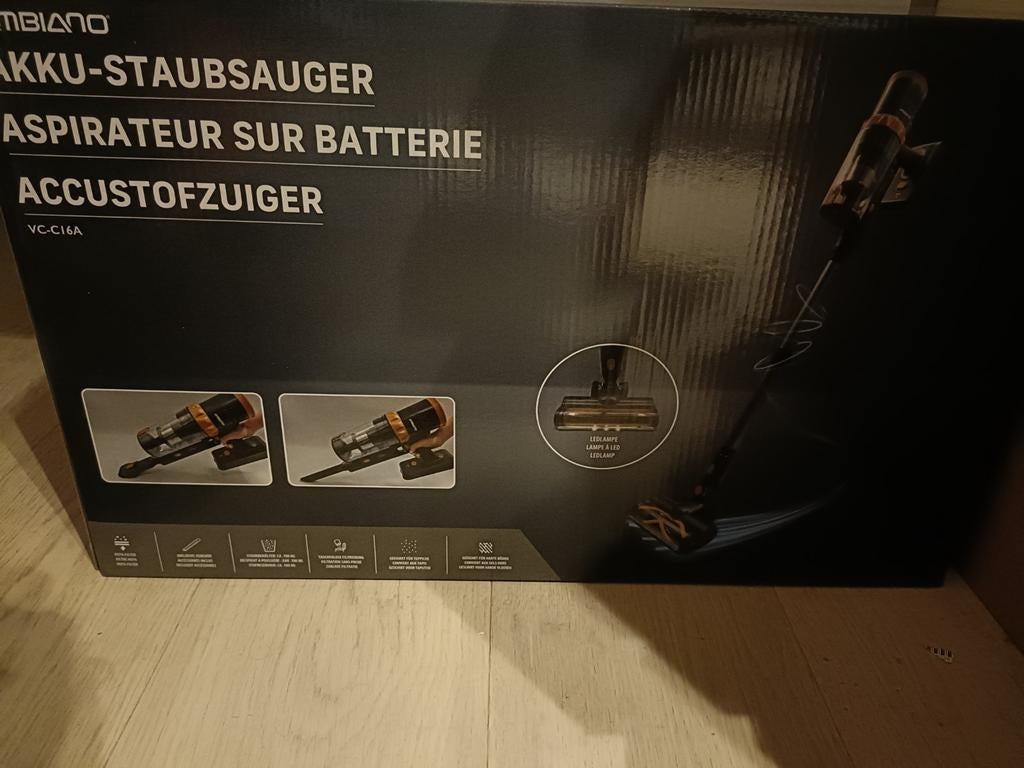 Nieuwe 2 in 1 accustofzuiger ambiano zwart met gouden tinten, Elektronische apparatuur, Stofzuiger, Nieuw, Ophalen of Verzenden