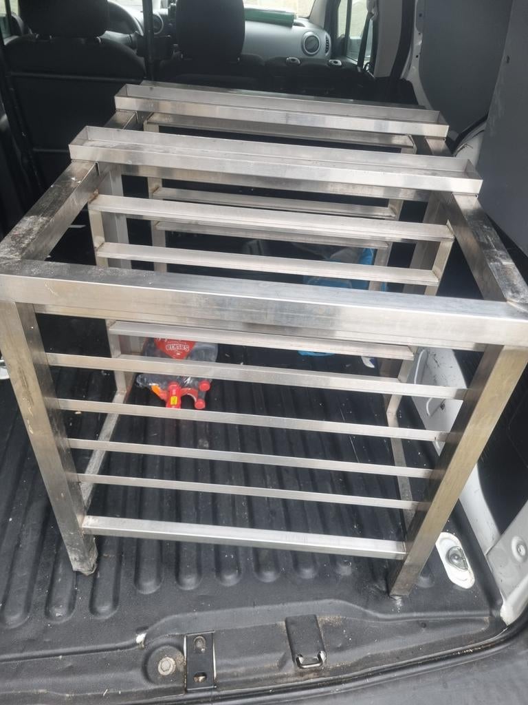 Onderstel rational oven, Ophalen