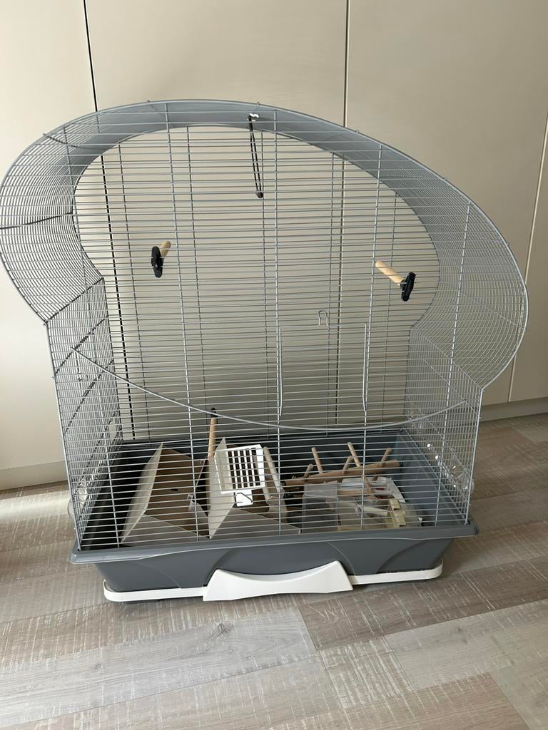 Grande cage à oiseaux + materiel, Animaux & Accessoires, Enlèvement, Cage à oiseaux