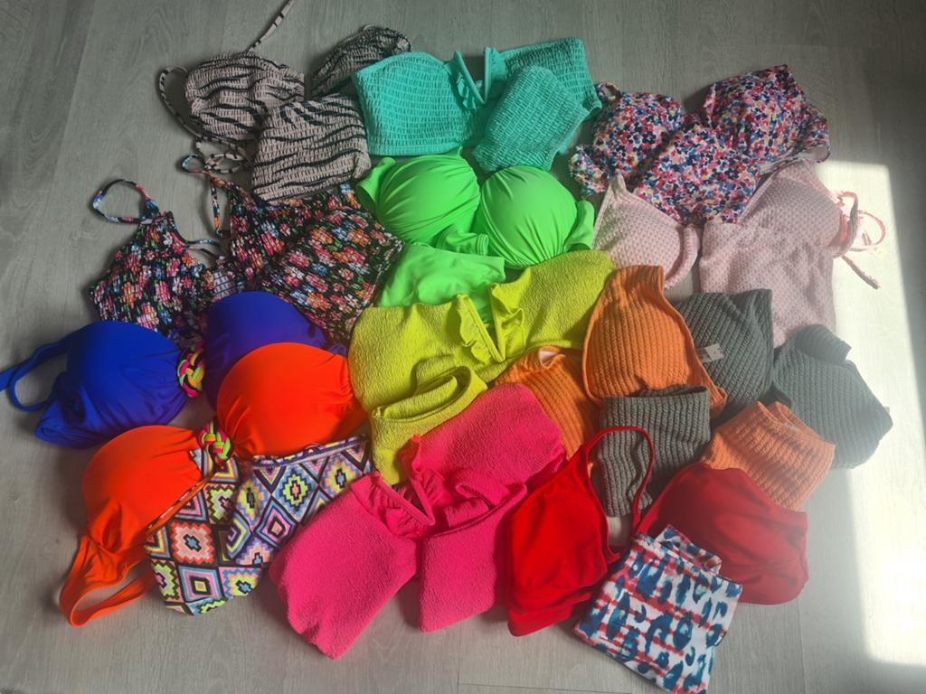 Lot de 13 bikinis, Enlèvement ou Envoi, Bikini