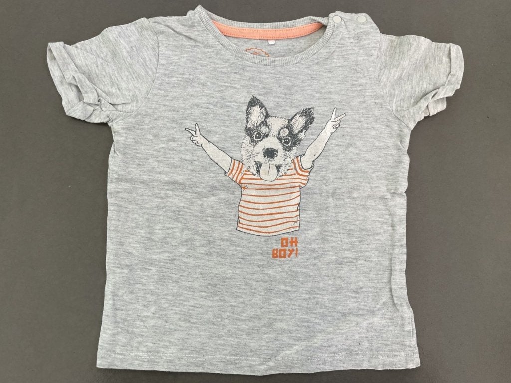 Grijze t-shirt van JBC maat 86, Kinderen en Baby's, Babykleding | Maat 86, Ophalen of Verzenden, Zo goed als nieuw, JBC., Jongetje
