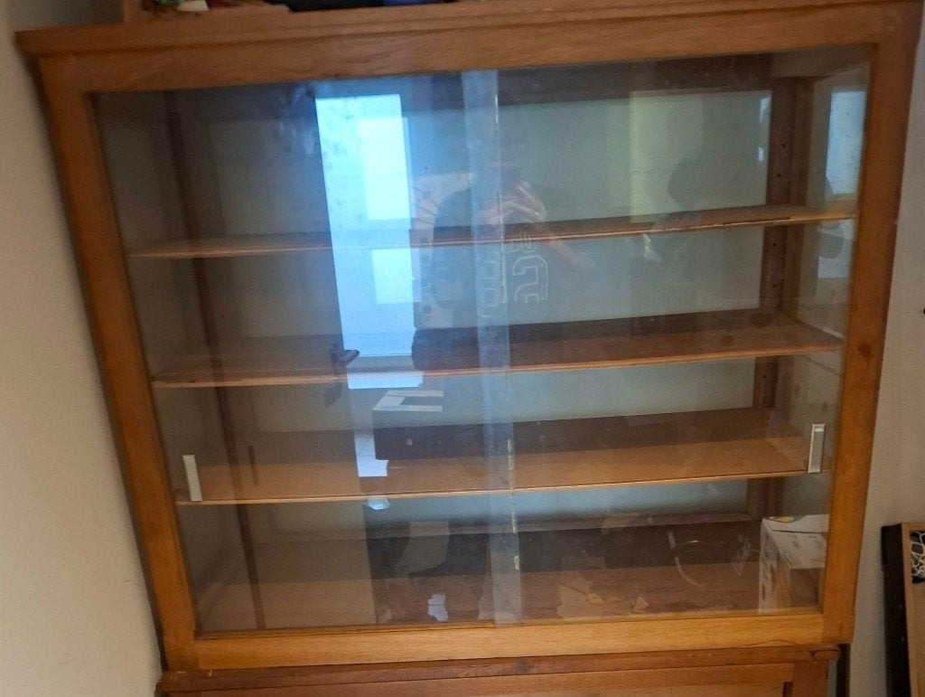 vitrine 4 coté vitré bois massif, Ophalen, Gebruikt