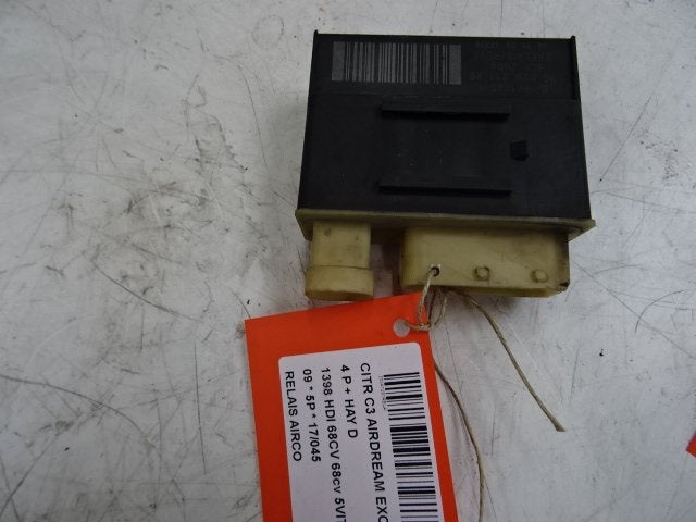 VENTILATEUR DE REFROIDISSEMENT Citroën C3 (FC / FL / FT), Citroën, Mevr. I. Hauben, Utilisé, Rue de l'Espoir 34 34
4030  GRIVEGNÉE, BE