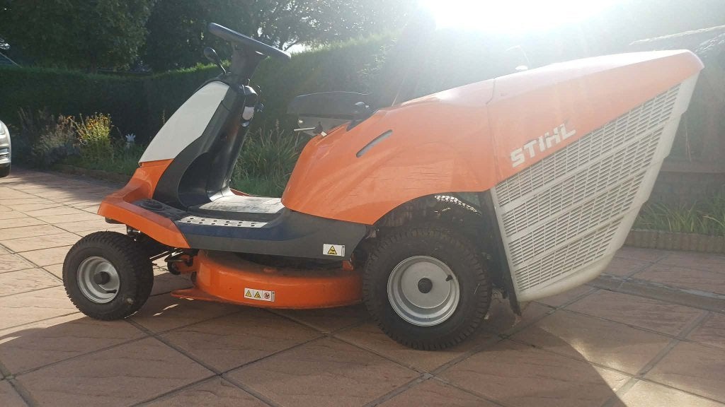 Zitmaaier, Tuin en Terras, Ophalen, Stihl, Gebruikt, Elektrische starter