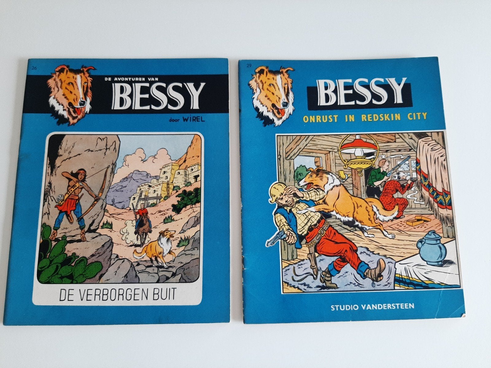 2 oude Bessy strips,  goede staat, Ophalen of Verzenden