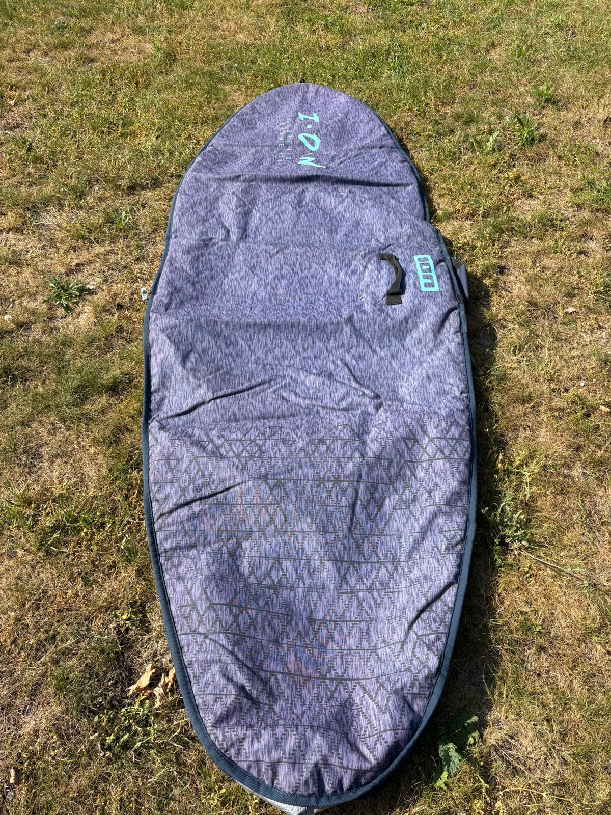 Board bag ION 245 x 73, Sports nautiques & Bateaux, Planche à voile, Enlèvement, Comme neuf
