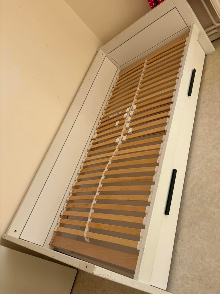 Single bed with storage drawer, Enlèvement, Utilisé, Sommier
