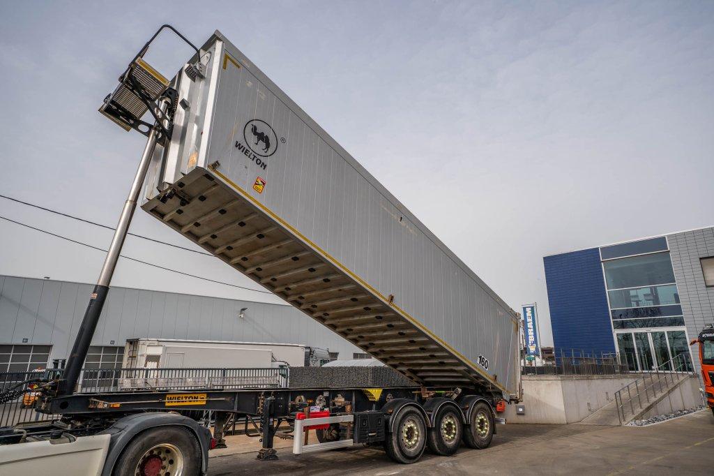 Wielton ALU - 52 M3 ( Grain/CEREALIERE) (bj 2015), Auto's, Vrachtwagens, Overige brandstoffen, Bedrijf, Aanhangers en Opleggers