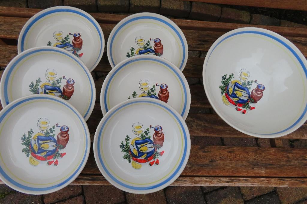 Mosselservies, Huis en Inrichting, Keuken | Servies, Ophalen, Keramiek, Zo goed als nieuw, Bord(en)
