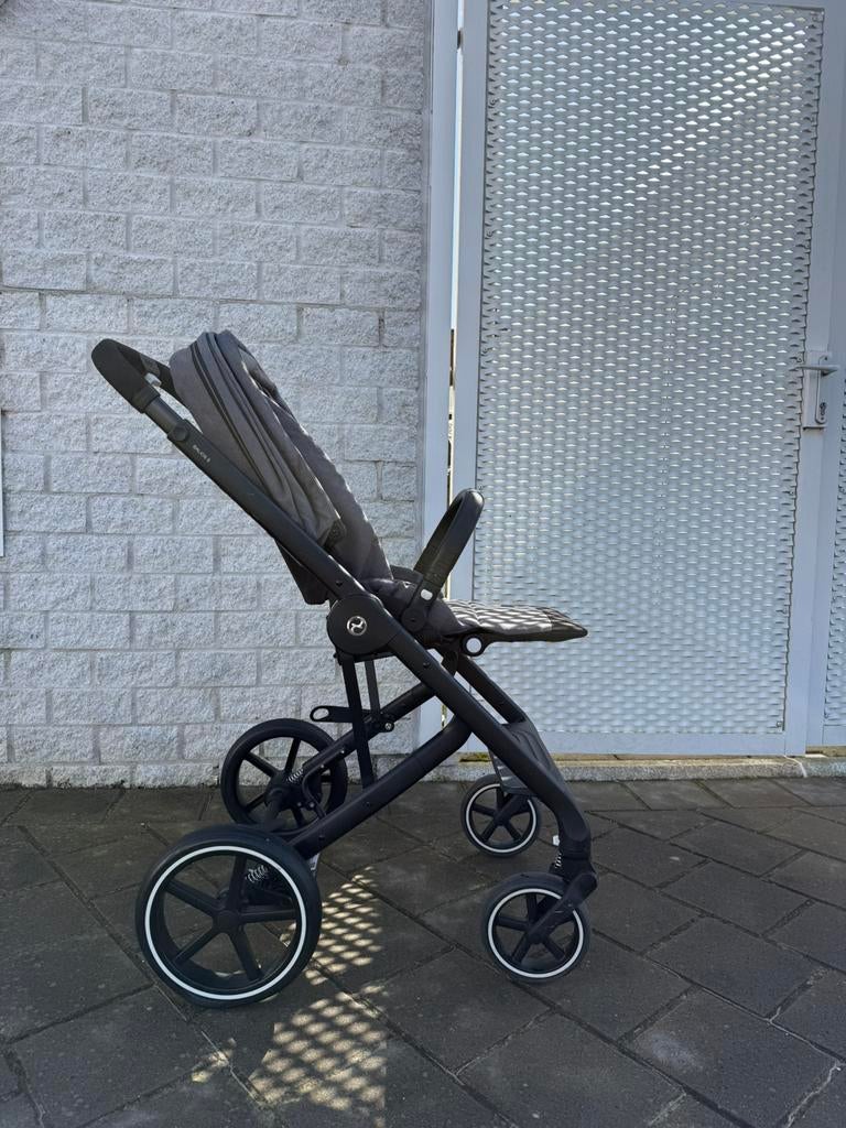 Buggy Cybex- Balio s, Enlèvement, Utilisé, Protection de pluie