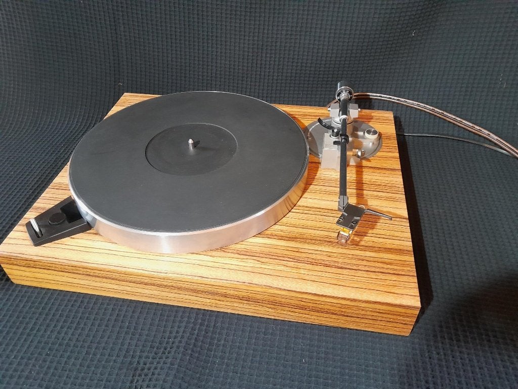 Tourne-disque Luxman vintage personnalisé, TV, Hi-fi & Vidéo, Tourne-disques, Reconditionné, Tourne-disque, Réglage pitch, Automatique