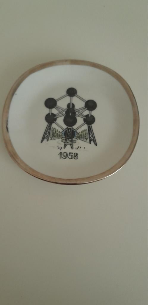 Schaaltje wereldtentoonstelling 1958, Ophalen