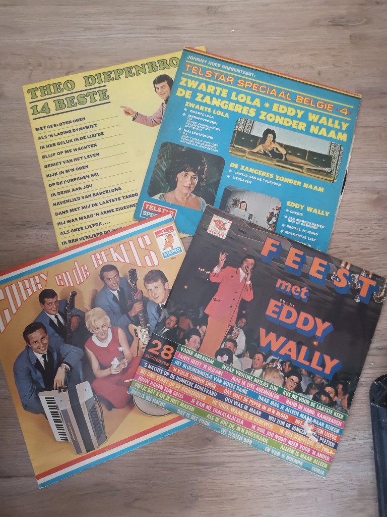 4 disques vinyles néerlandais, Enlèvement ou Envoi