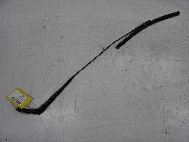 RUITENWISSERARM RECHTS VOOR Citroën Berlingo, Gebruikt, Citroën, Mevr. I. Hauben, Rue de l'Espoir 34 34
4030  GRIVEGNÉE, BE