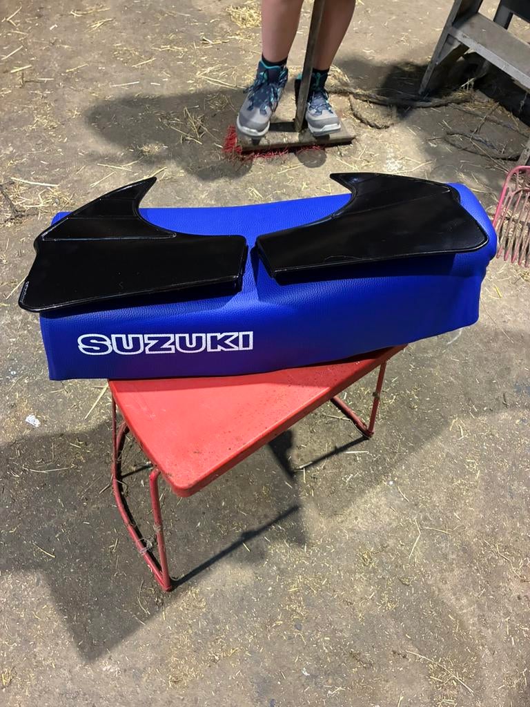 Suzuki tsx onderdelen, Fietsen en Brommers, Ophalen, Zadel