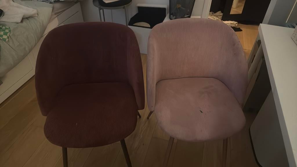 Stoelen, Ophalen, Zo goed als nieuw