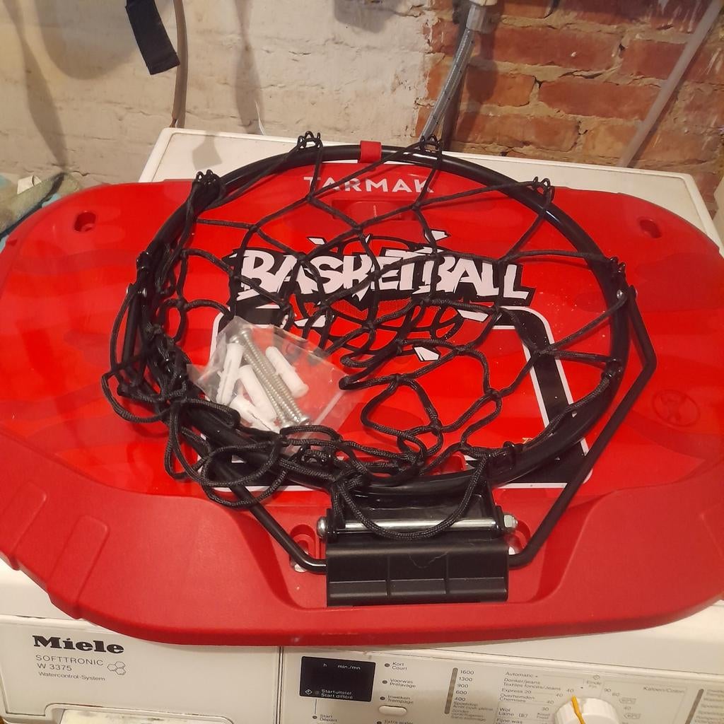 Basketring  rood bord, Sport en Fitness, Ophalen