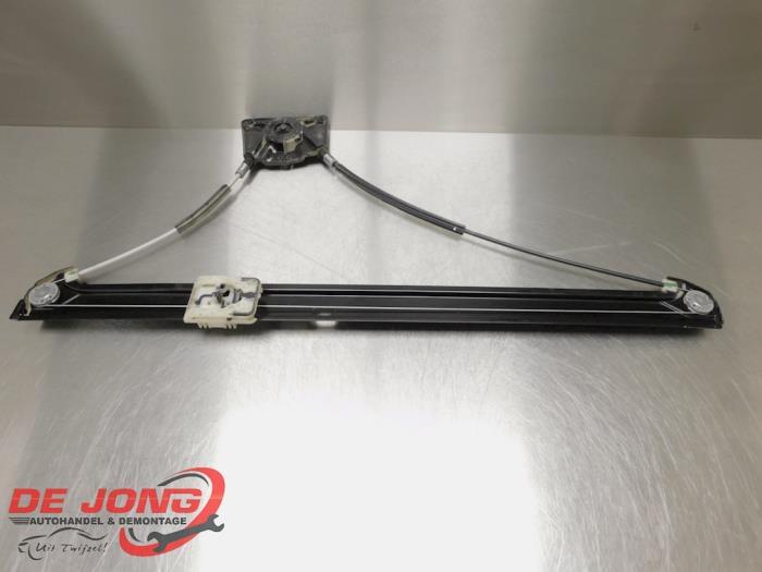 Ruitmechaniek 2Deurs links-voor van een Volkswagen Crafter, Gebruikt, -, Volkswagen, -