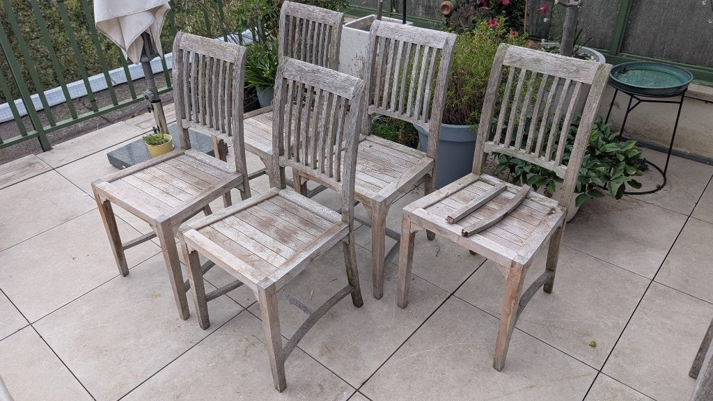 Af te halen in Antwerpen centrum: 4+1 teak stoelen, Ophalen, Gebruikt, Teakhout