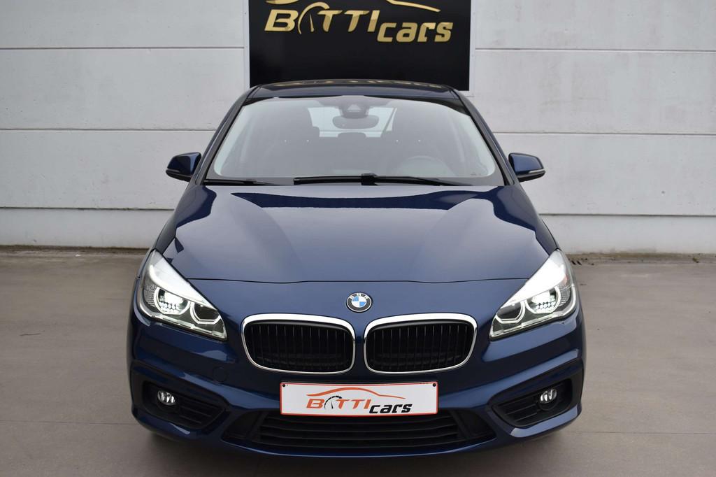 BMW 2 Serie 218 1.5i AT* Leder* 2-zone Airco* PDC V&A* 17" v, Auto's, BMW, Gebruikt, 1415 kg, Leder, Bedrijf