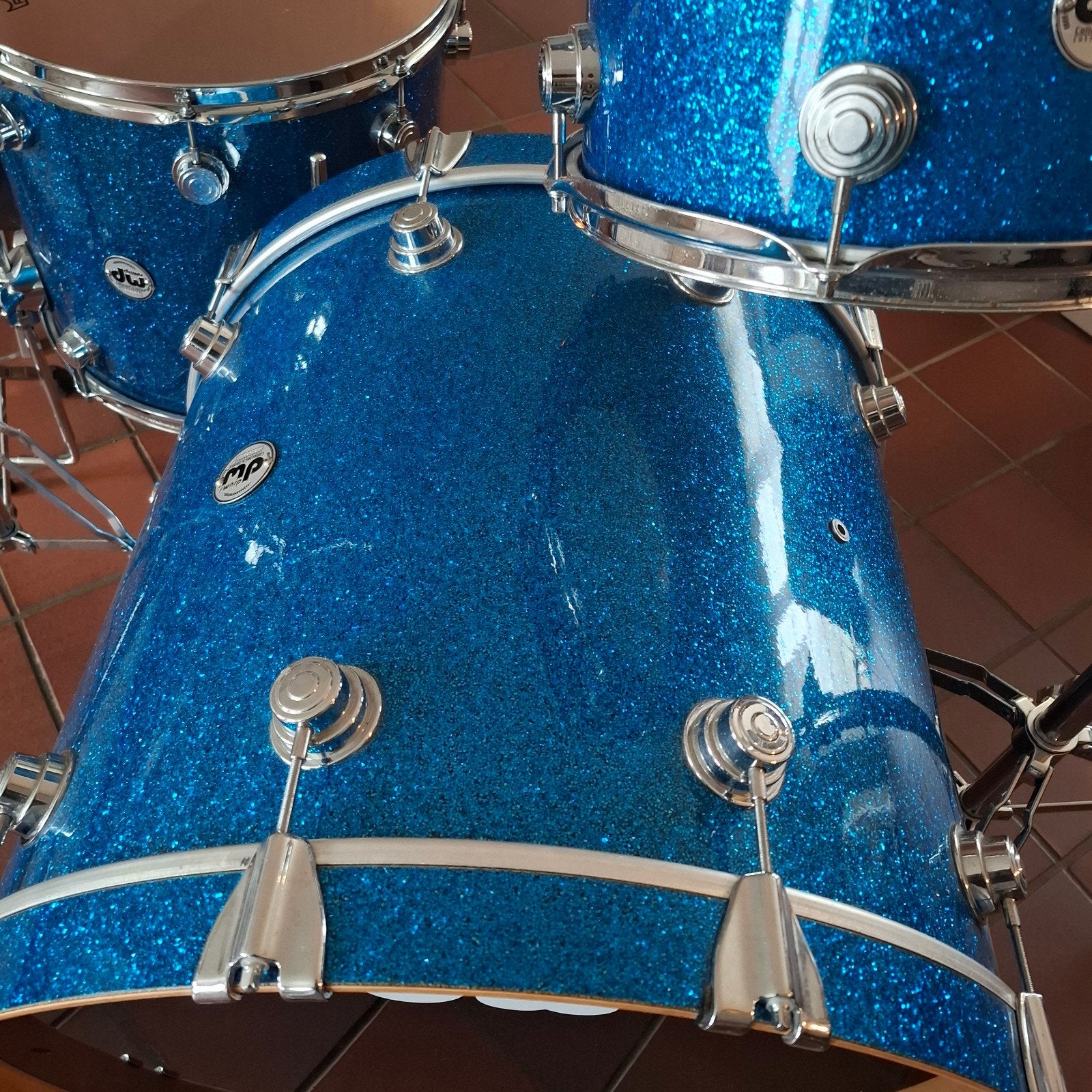 Dw collectors maple serie drumstel met 23 INCH basdrum zgst, Muziek en Instrumenten, Instrumenten | Toebehoren, Ophalen, Zo goed als nieuw