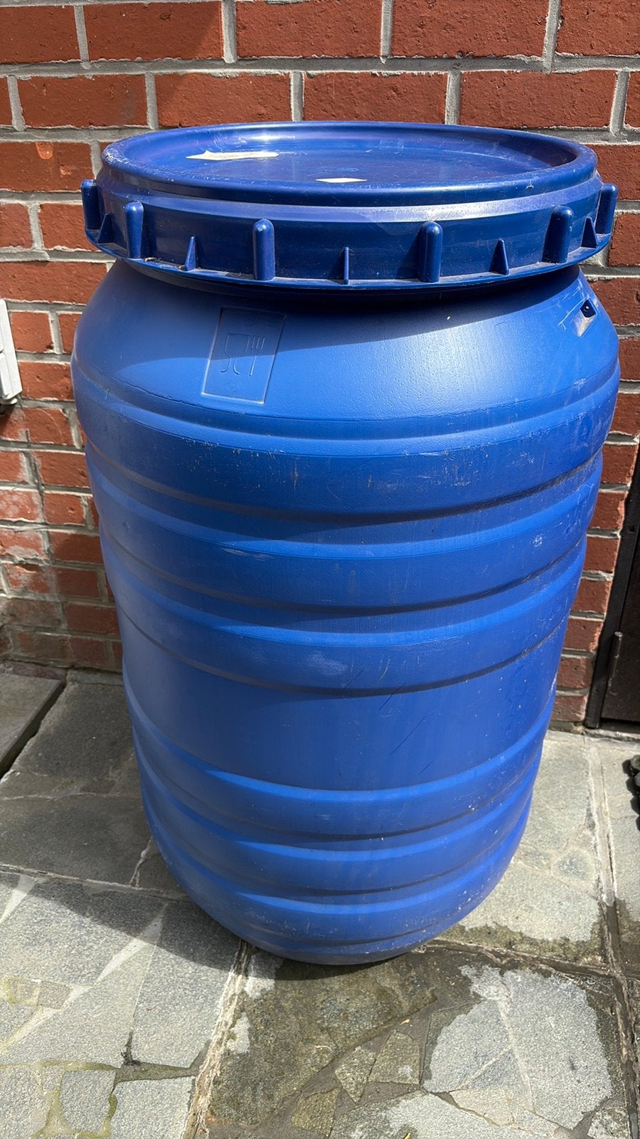 Ton met schroefdeksel, Tuin en Terras, Regentonnen, Ophalen, Zo goed als nieuw