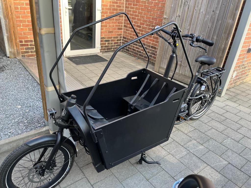 Bakfiets, 4 kinderen of meer, Gebruikt, Elektrisch, Schijfrem