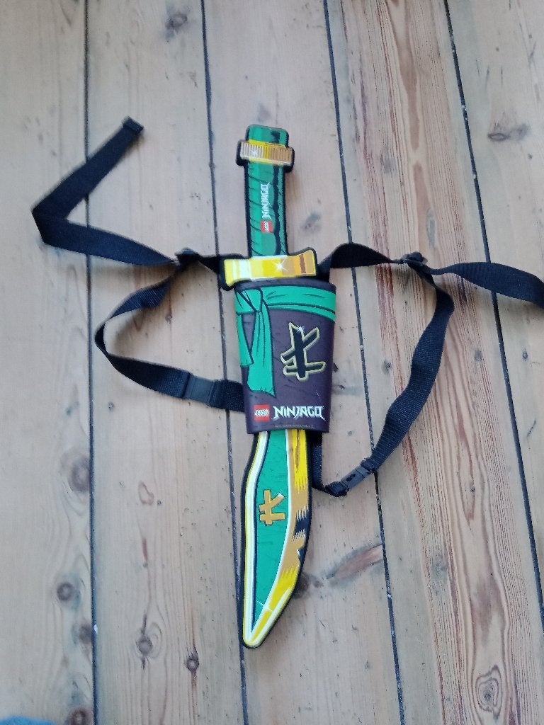 Lego Ninjago Lloyd zwaard met rugharnas, Enlèvement, Lego, Ninjago