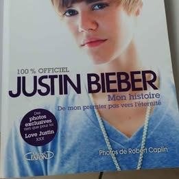 LIVRE JUSTIN BIEBER, Livres, Musique, Enlèvement, Comme neuf, Général