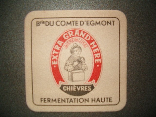 Bierviltje Comte D'Egmont Chièvres 2 : 90 x 90 mm, Ophalen of Verzenden, Gebruikt, Viltje(s)