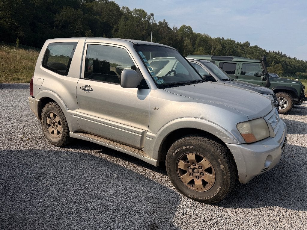 Mitsubishi Pajero 3.2 DI-D Diesel 4X4 2places Utilitaire, Achat, Climatisation automatique, Entreprise, 2 places