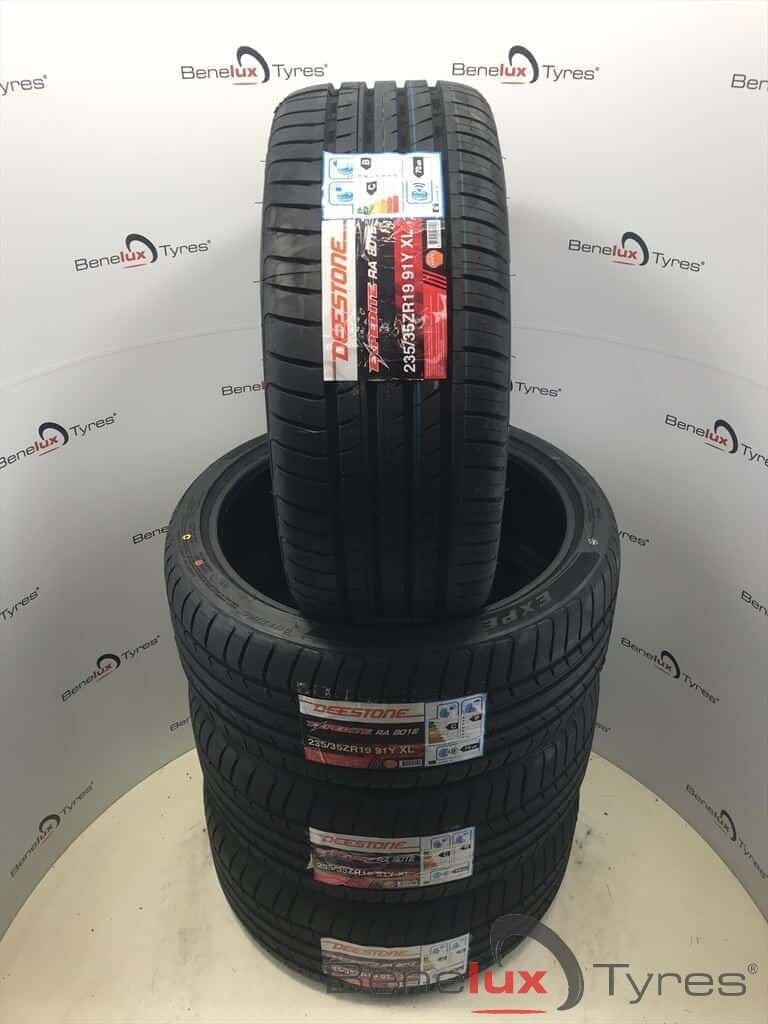 NEW 235/35R19 235/35 R19 235/35/19 235/35ZR19 ZR19 2353519, Auto-onderdelen, -, -, Nieuw, 235 mm