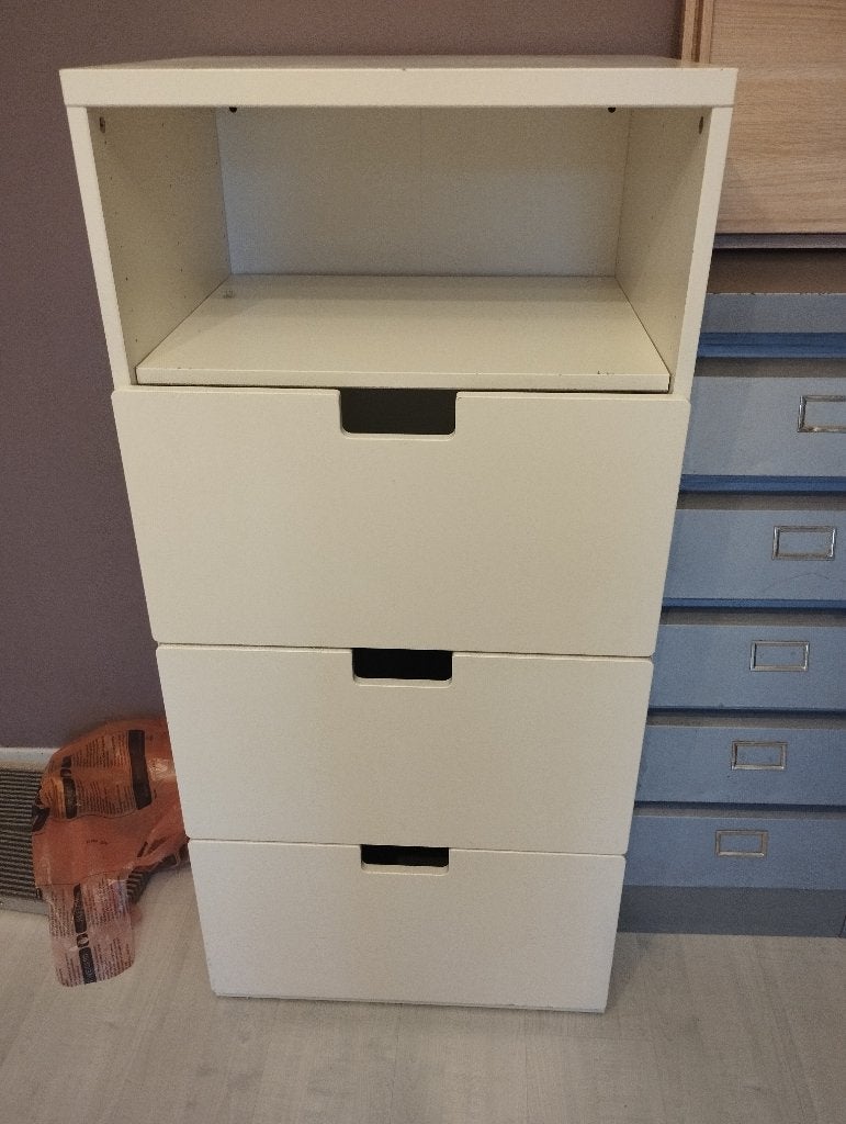 Ikea, Enlèvement, Comme neuf